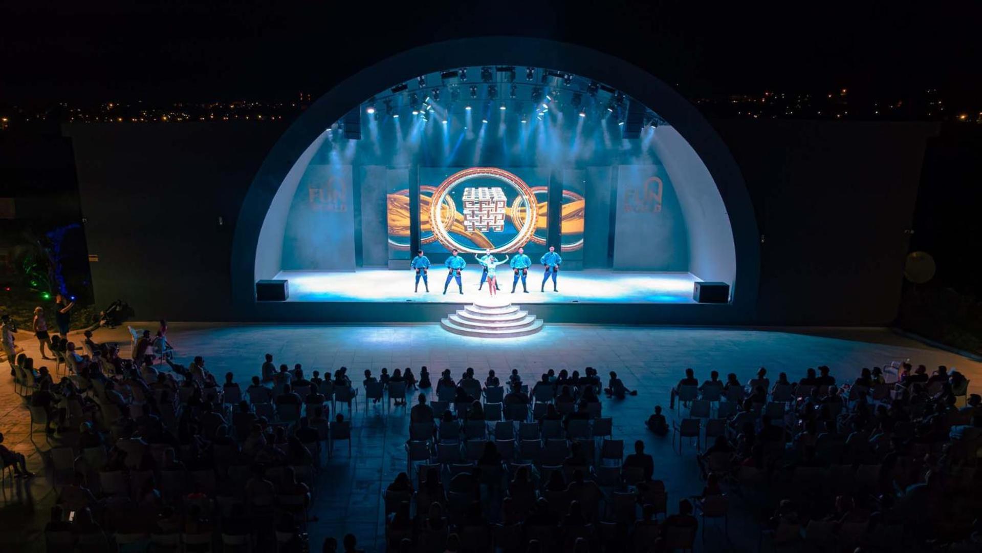 Hotel Dream Fun World Side Esterno foto